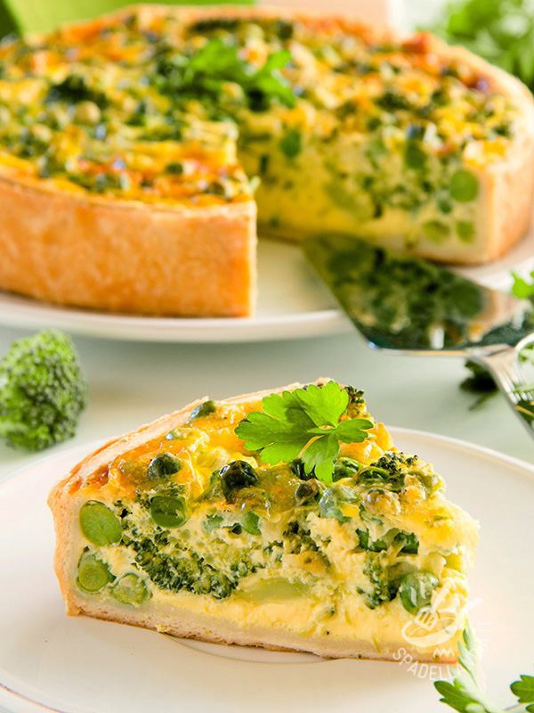 Torta salata di broccoli e besciamella senza burro senza uova (Vegan)